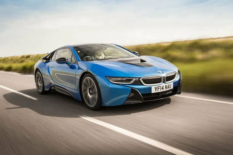 i8