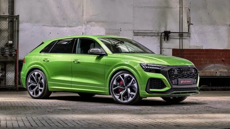 RS Q8